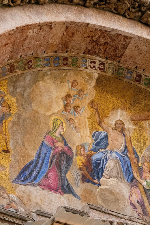 Basilica and Doge's Palace tour with Lunch & Murano - Doge’s Palace and the Bridge of Sighs