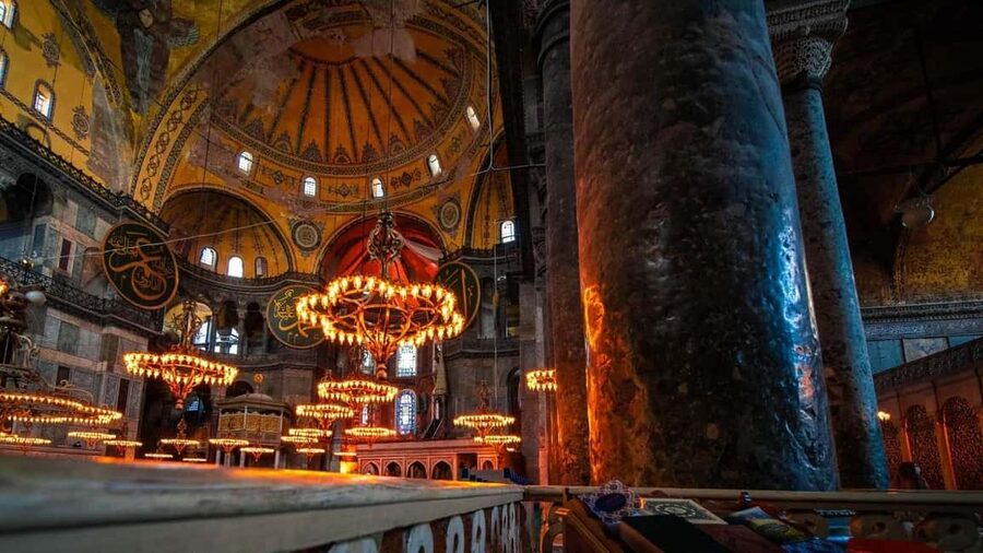 Basilica Cistern & Hagia Sophia with Optional Topkapi Palace - Two ancient spaces, one useful ticket