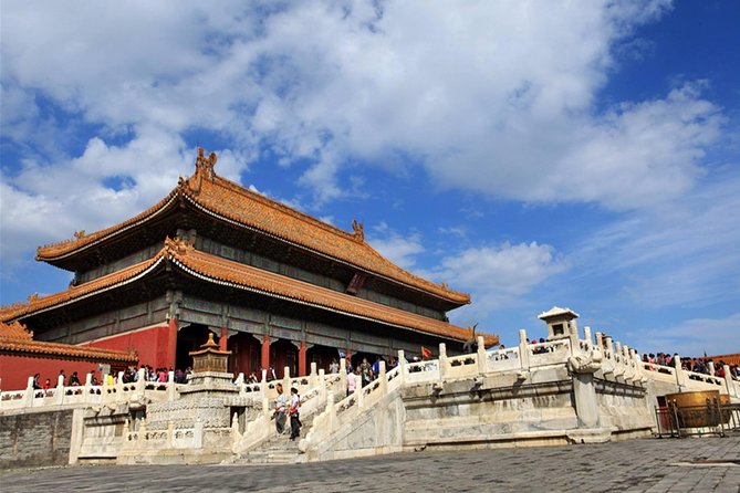 Beijing Classic Full-Day Tour including the Forbidden City, Tiananmen Square, Summer Palace and Temple of Heaven - Four Beijing icons in one packed day