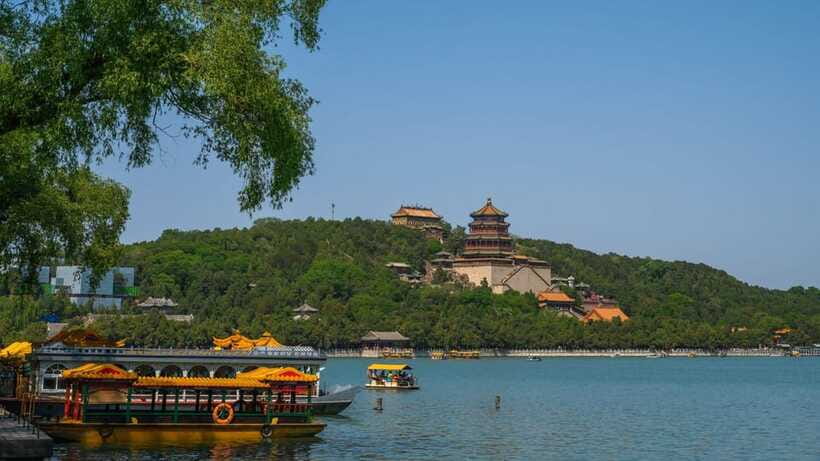Beijing: Imperial Waterway Boat+Summer Palace SelfGuidedTour - Why approach the Summer Palace by water?