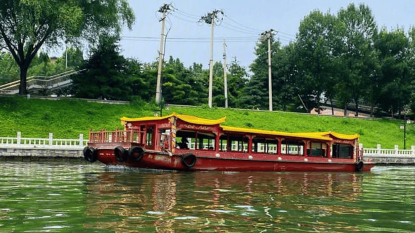 Beijing: Imperial Waterway Boat+Summer Palace SelfGuidedTour - Timing, crowds, and the self-guided tradeoff
