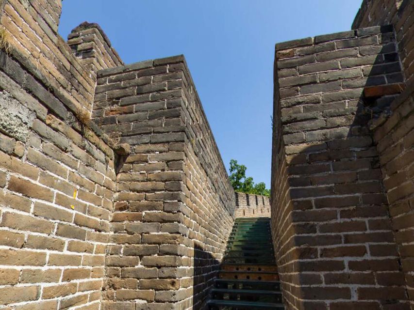 Beijing: Mutianyu & Summer Palace Tour–Group/Private Options - Choosing eight people or your own car