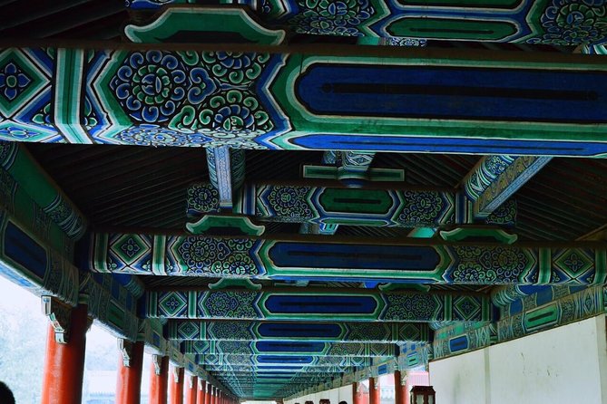 Beijing Private Tour to Temple of Heaven, Panda House and Summer Palace - Lunch between the imperial sights