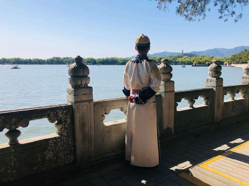 Beijing: Summer Palace Entry Ticket - The Seventeen Hole Bridge and the best photo stops