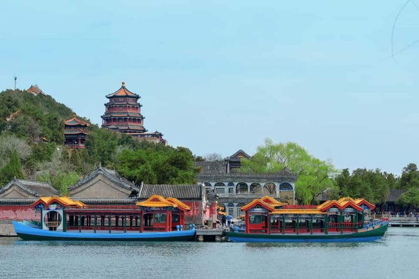Beijing: Summer Palace Entry Ticket and Optional Guided Tour - Private options for families and special interests