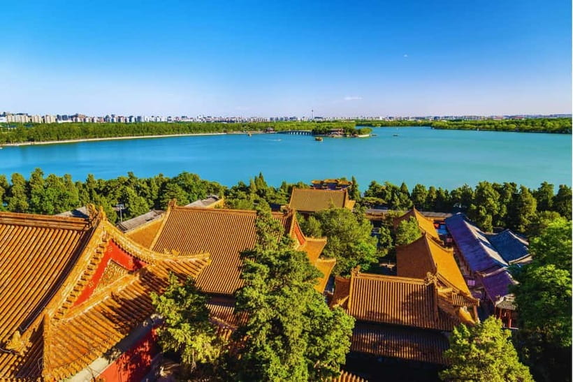 Beijing:Summer Palace & Tea or Calligraphy Experience Tour - Three hours among imperial gardens and lakes