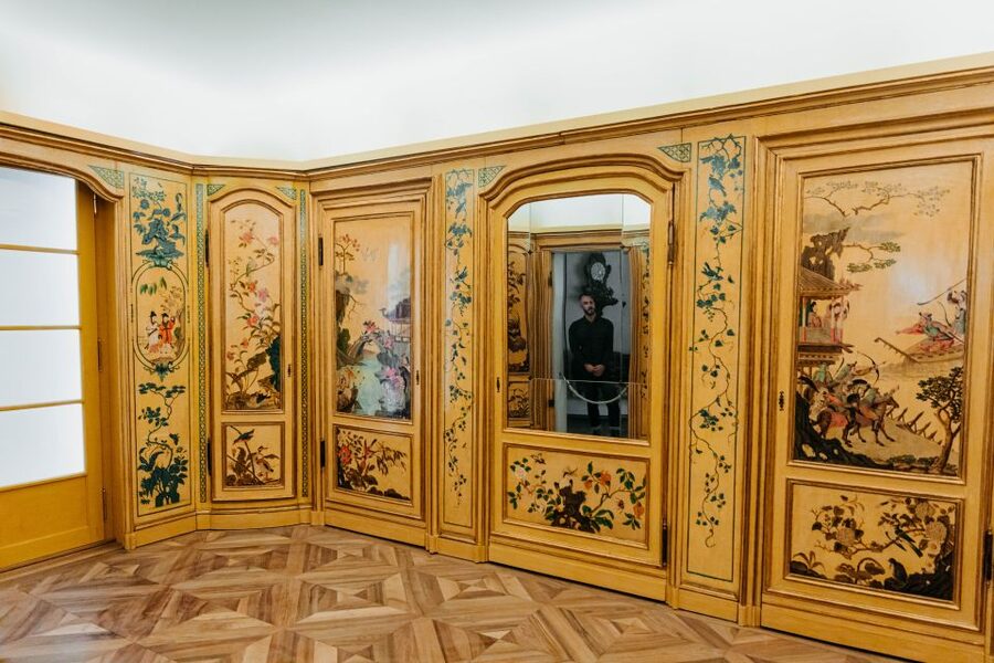 Berlin: Palace of Köpenick Entrance Ticket - What the RoomArt exhibition is best for