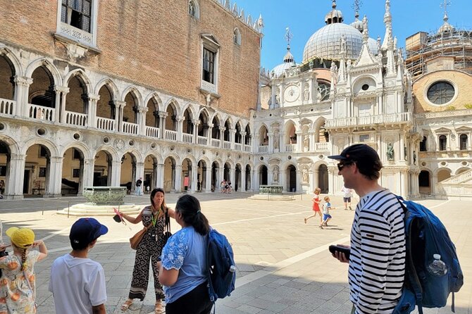 Best Of Venice: Saint Mark's Basilica, Doges Palace with Guide and Gondola Ride - The gondola ride: a pleasant finish, not a private cruise