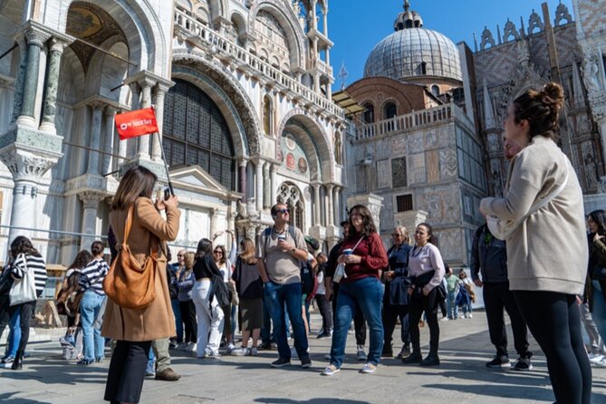 Best Of Venice: Saint Mark's Basilica, Doges Palace with Guide and Gondola Ride - Booking details that can affect your day