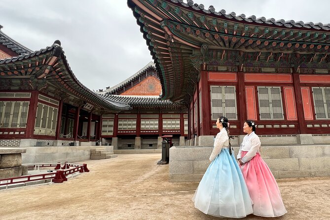 Best Seoul City Tour (Gyeongbokgung Palace,Insadong,Namsan Tower) - The Tuesday route changes the character of the tour