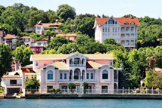 Beylerbeyi Palace & Camlica Hill Half Day Afternoon Tour - Inside Beylerbeyi Palace