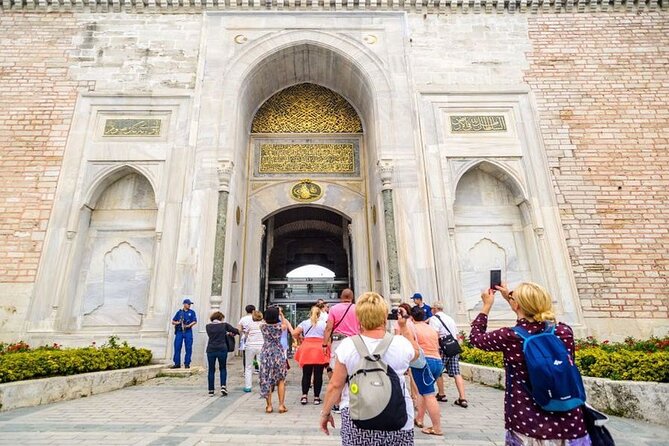 Blue Mosque, Hagia Sophia, Topkapi Palace &Grand Bazaar Tour - What the $83 price really covers