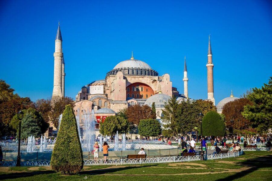 Blue Mosque, Topkapı Palace and Harem Guided Tour - Practical preparation for the four hours
