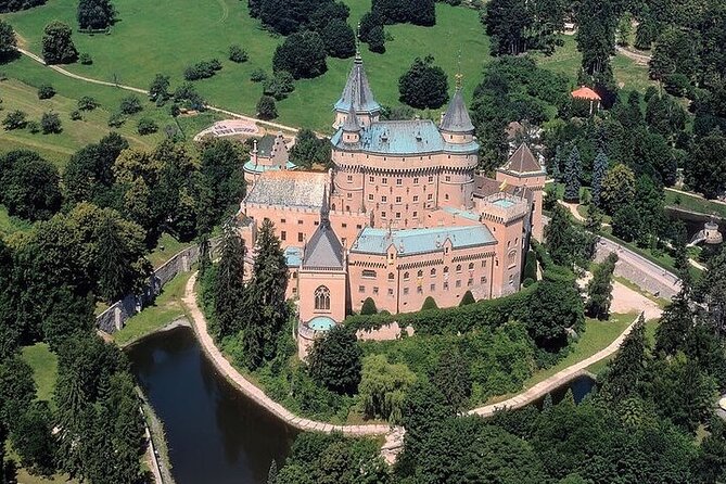 Bojnice Chateau and Cicmany Village Private Trip - Why Bojnice and Cicmany make a useful pairing