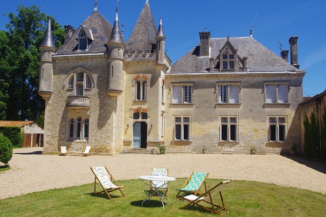 Bordeaux Full day Medoc and St Emilion 3 chateaux with Lunch - Medieval Saint-Émilion beyond the tasting room