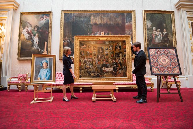 Buckingham Palace & Afternoon Tea Sightseeing Tour with PG Tips - The 3:30 finish and 4:15 palace entry