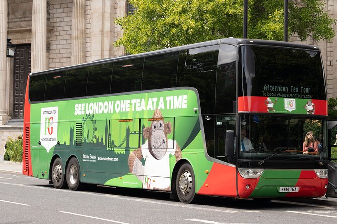 Buckingham Palace & Afternoon Tea Sightseeing Tour with PG Tips - Four London sights from the moving bus