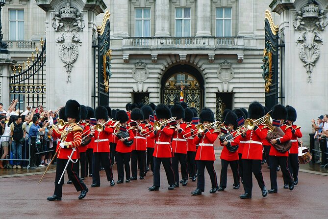 Buckingham Palace & Changing of the Guard Experience - Horse Guard Parade is a daily bonus