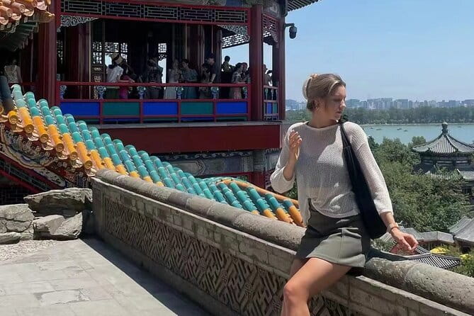 BusDa-Full-Day Bus Trips: Mutianyu, Summer & Old Summer Palaces - Mutianyu for three and a half hours