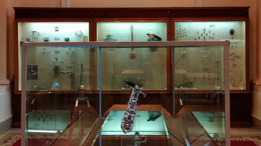 Cairo: Private Tour to Abdeen Palace with transfers. - Historical documents and the paper trail of power