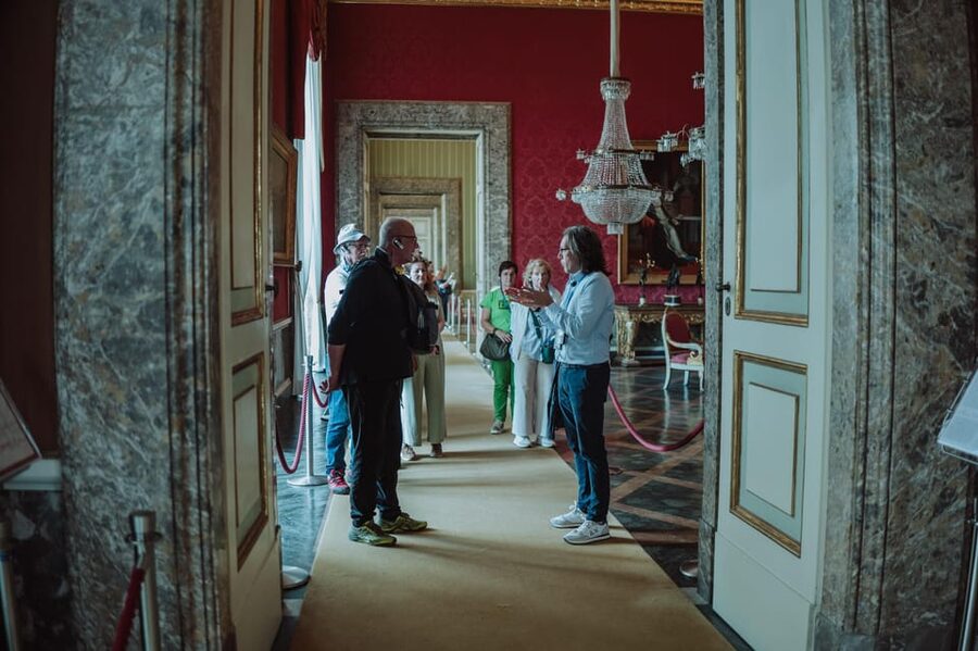 Campania: Royal Palace of Caserta Guided Private Tour - Why Caserta feels different from an ordinary palace visit
