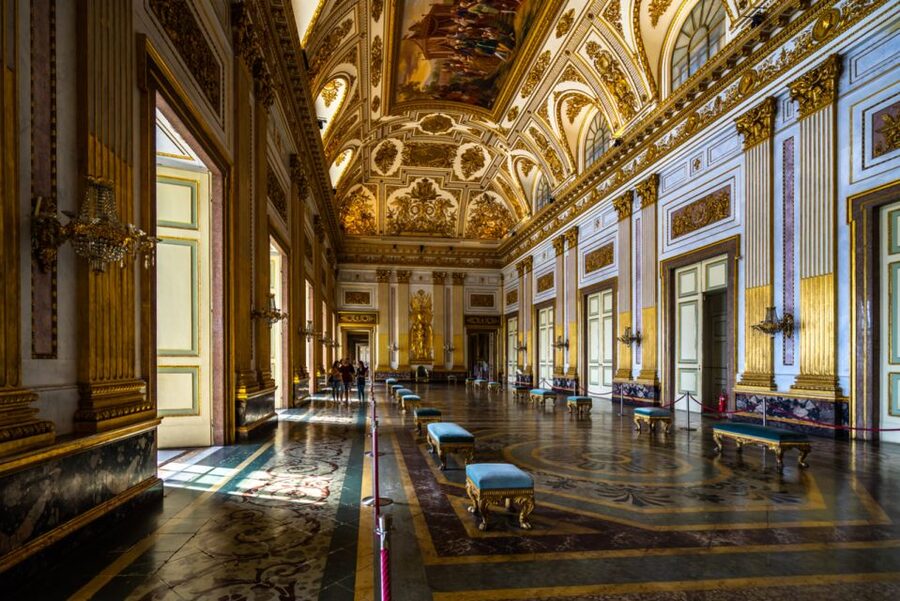 Campania: Royal Palace of Caserta Guided Private Tour - The Palatine Chapel and upper vestibule