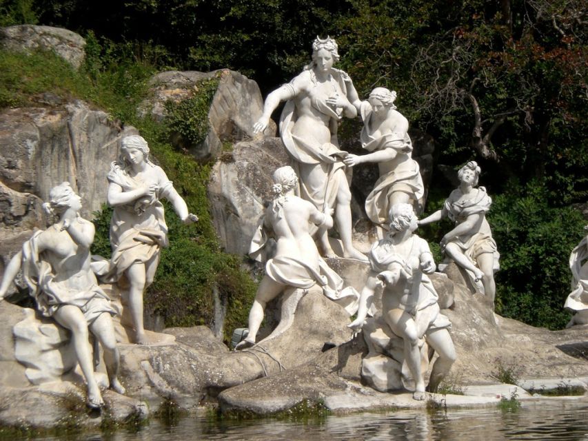 Campania: Royal Palace of Caserta Guided Private Tour - Who should book this palace tour?