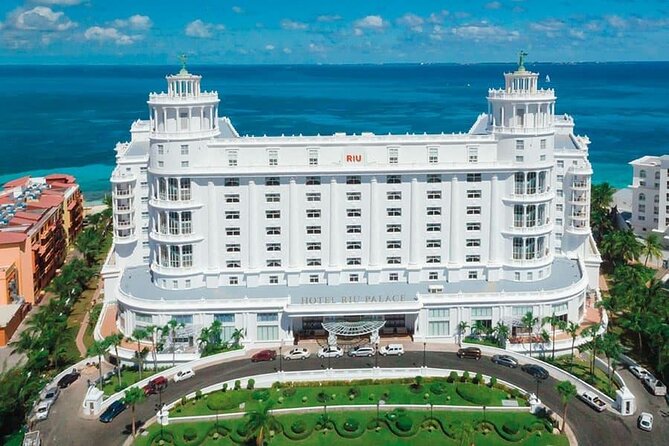 Cancun Airport and Hotel Riu Palace Las Americas Private Shuttle - Key points at a glance