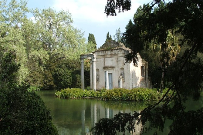 Caserta Royal Palace & Gardens Small Group Tour with Shuttle - Inside the palace: 90 minutes of royal theater
