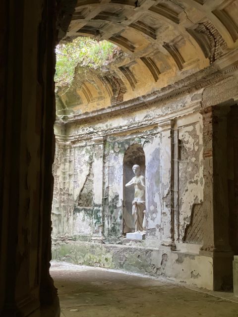 Caserta: Royal Palace of Caserta Ticket and Guided Tour - Royal Apartments and the language of power