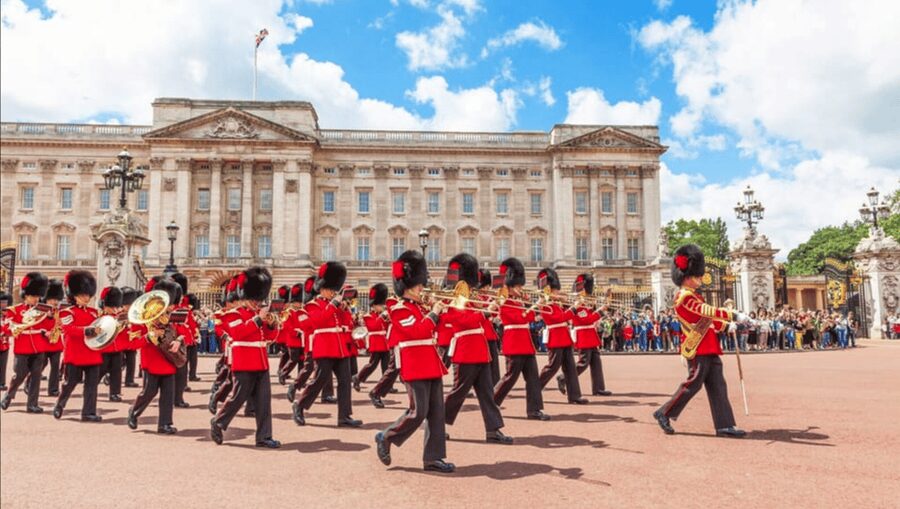 Changing of the Guard at Buckingham Palace - Walking the Mall with the Guards
