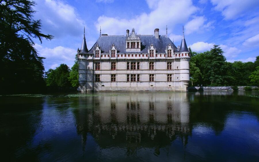 Château of Azay-le-Rideau Entry Ticket - The Biencourt living room and dining room
