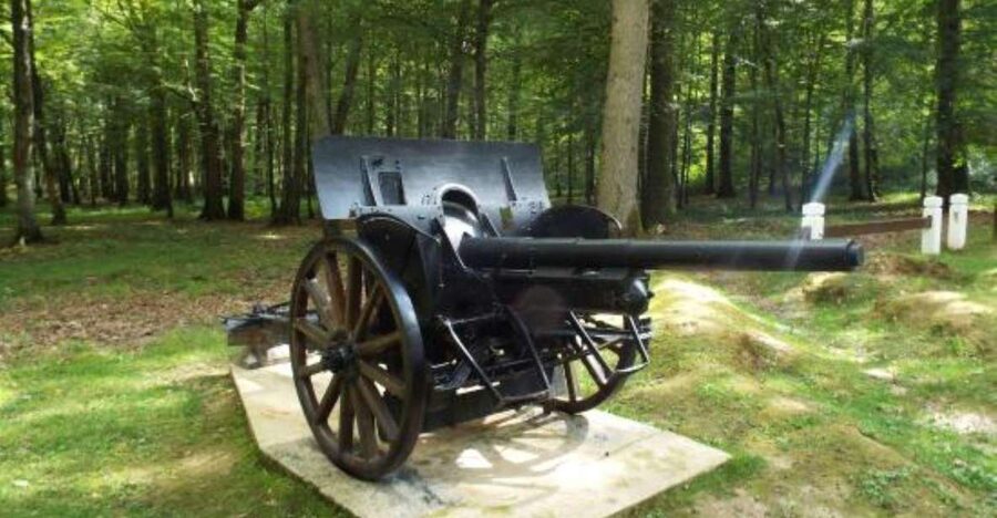 Château-Thierry: Belleau Wood & the 2nd Battle of the Marne - Belleau village and Aisne-Marne American Cemetery
