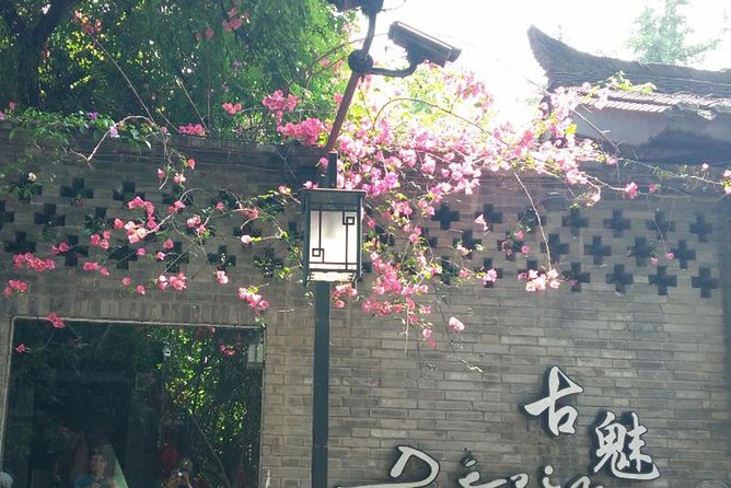 Chengdu City Tour of Qingyang Palace, Wuhou Temple and Jinli Street - Key points to know before booking