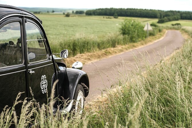 Citroën 2CV Burgundy rental and Tasting at the Château de Pommard - Price, fuel, and overall value