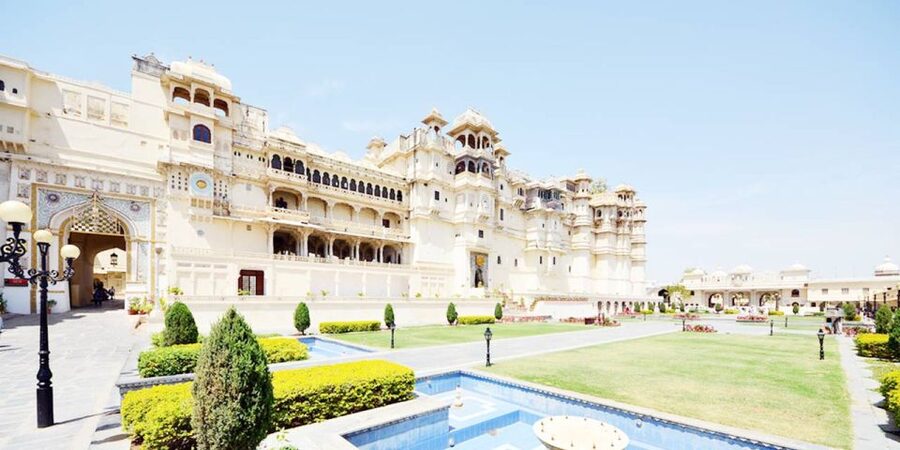 City Palace Udaipur Express visits with english speaks guide - Should you book this Udaipur City Palace tour?