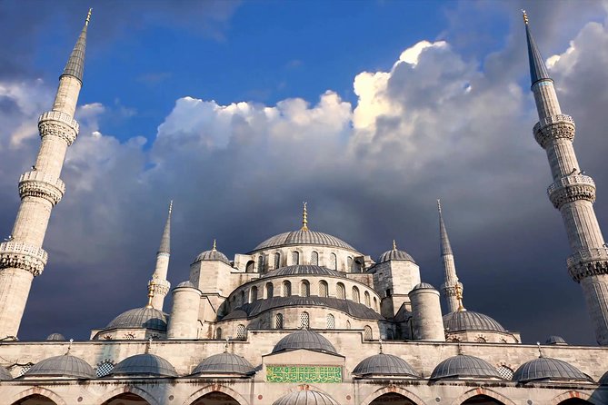 Classic Istanbul Tour Blue Mosque, Hippodrome, Hagia Sophia and Topkapi Palace - Topkapi Palace and Hagia Irene
