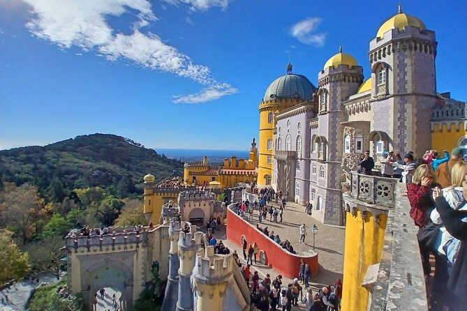 Classic Private Pena Palace and Sintra - Two hours for lunch on the Atlantic coast