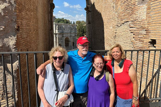 Colosseum, Roman Forum and Emperors' Palace Private Guided Tour - Guides who make the ruins easier to picture