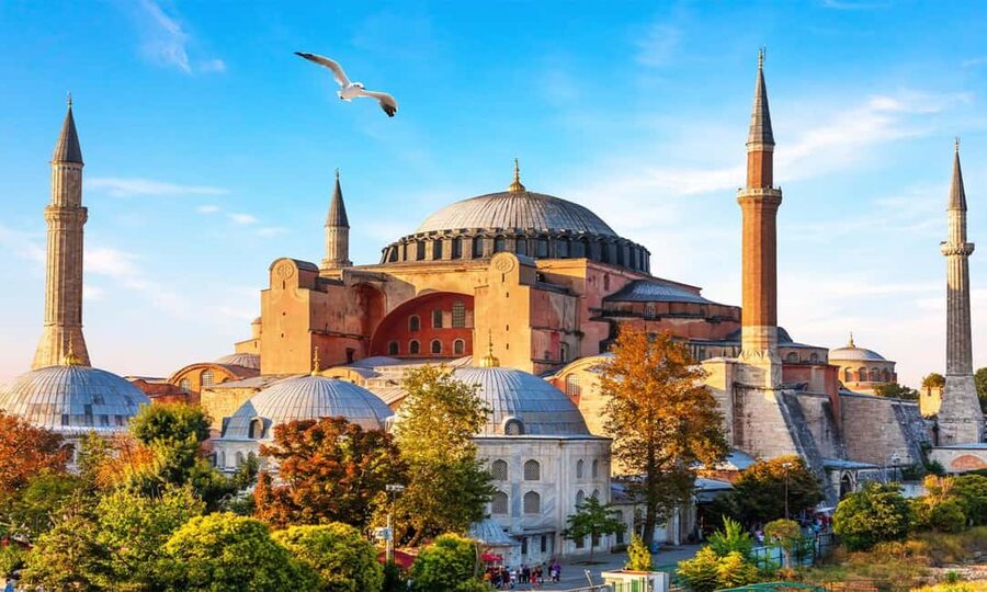 Combo: Hagia Sophia+Basilica Cistern Optional Topkapi Palace - Price, queues, and what you really receive