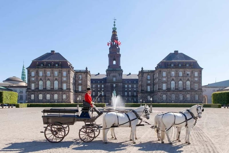 Copenhagen: Christiansborg Palace Entry Ticket - The Great Hall and Queen’s Tapestries