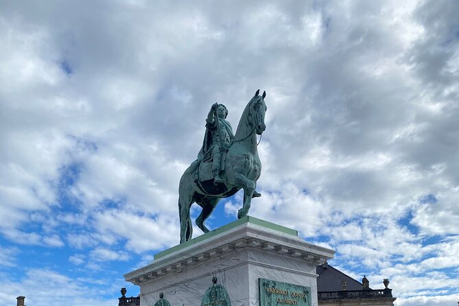 Copenhagen Self-Guided Murder Mystery Tour by Amalienborg Palace - How difficult are the puzzles?