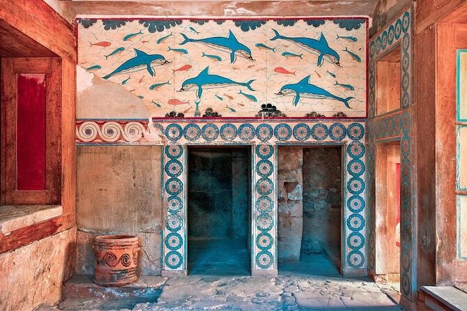 Crete in a Day: Knossos, Soap Workshops, Olive Oil & Wine Tasting - Two hours among the ruins of Knossos