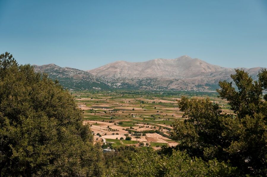 Crete: Knossos Palace and Lassithi Plateau Day Tour - Knossos Palace and the stories of the Minotaur