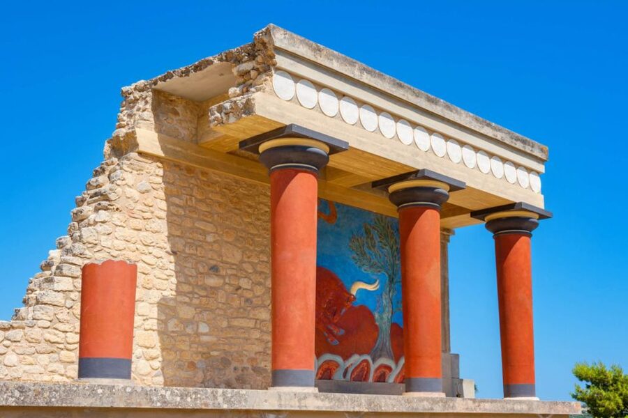 Crete: Knossos Palace and Museum E-Tickets with Audio Guides - Making the audio guide work for you