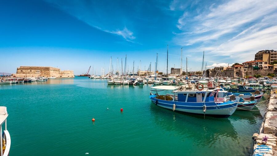 Crete: Knossos Palace, Archaeological Museum & Heraklion - Who should book this tour?