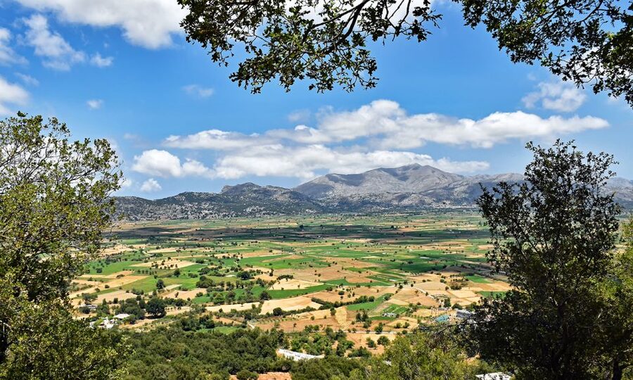 Crete: Lasithi Plateau & Knossos Palace Day Trip - What to pack and what to budget