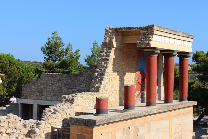Crete Minoan Discovery Tour with Knossos Palace, Heraklion, and Live Dance Show - Booking value, timing, and cancellation
