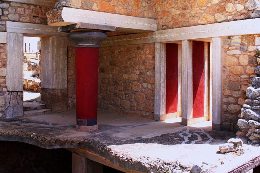Crete: Palace of Knossos E-Ticket and Audio Guide - The South Entrance and Mount Juktas