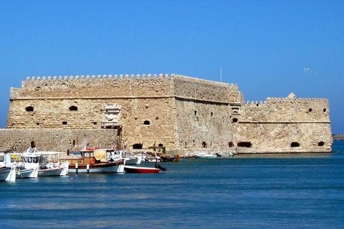 Crete private tour: Knossos Palace and Heraklion Town - The guide’s style and the family question